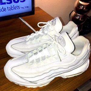 95’ Nike Air Max White-White